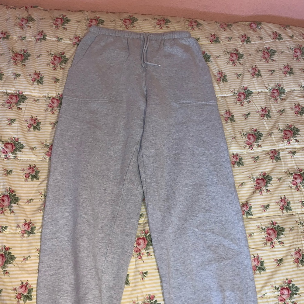 Grey sweats